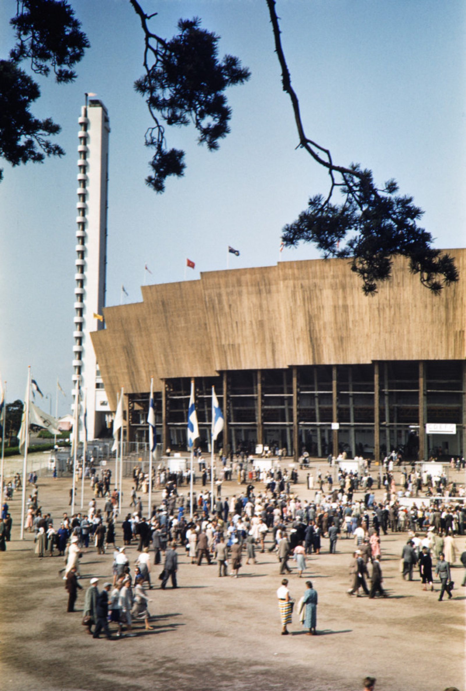 Olympiastadion 3.8.1952. Kuvaaja: H. A. Turja. Museoviraston kuvakokoelmat Olympiastadion 3.8.1952. Kuvaaja: H. A. Turja. Museoviraston kuvakokoelmat