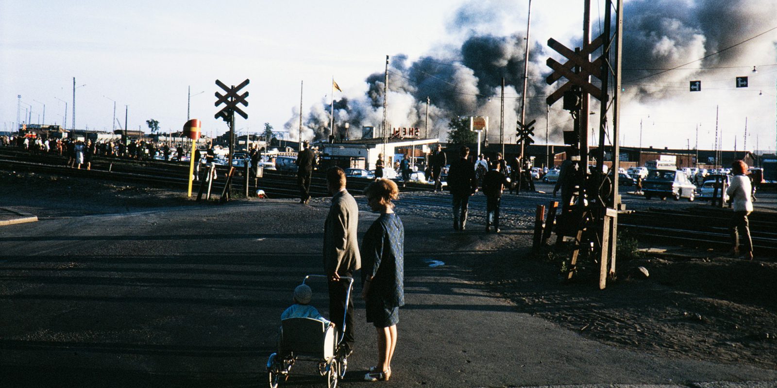 Eldsvåda i Helsingfors 1964 (beskuren bild). Bild: H. A. Turja, Historiska bildsamlingarna, Museiverket. Objektinumero: HK8018:5.3 Eldsvåda i Helsingfors 1964 (beskuren bild). Bild: H. A. Turja, Historiska bildsamlingarna, Museiverket. Objektinumero: HK8018:5.3