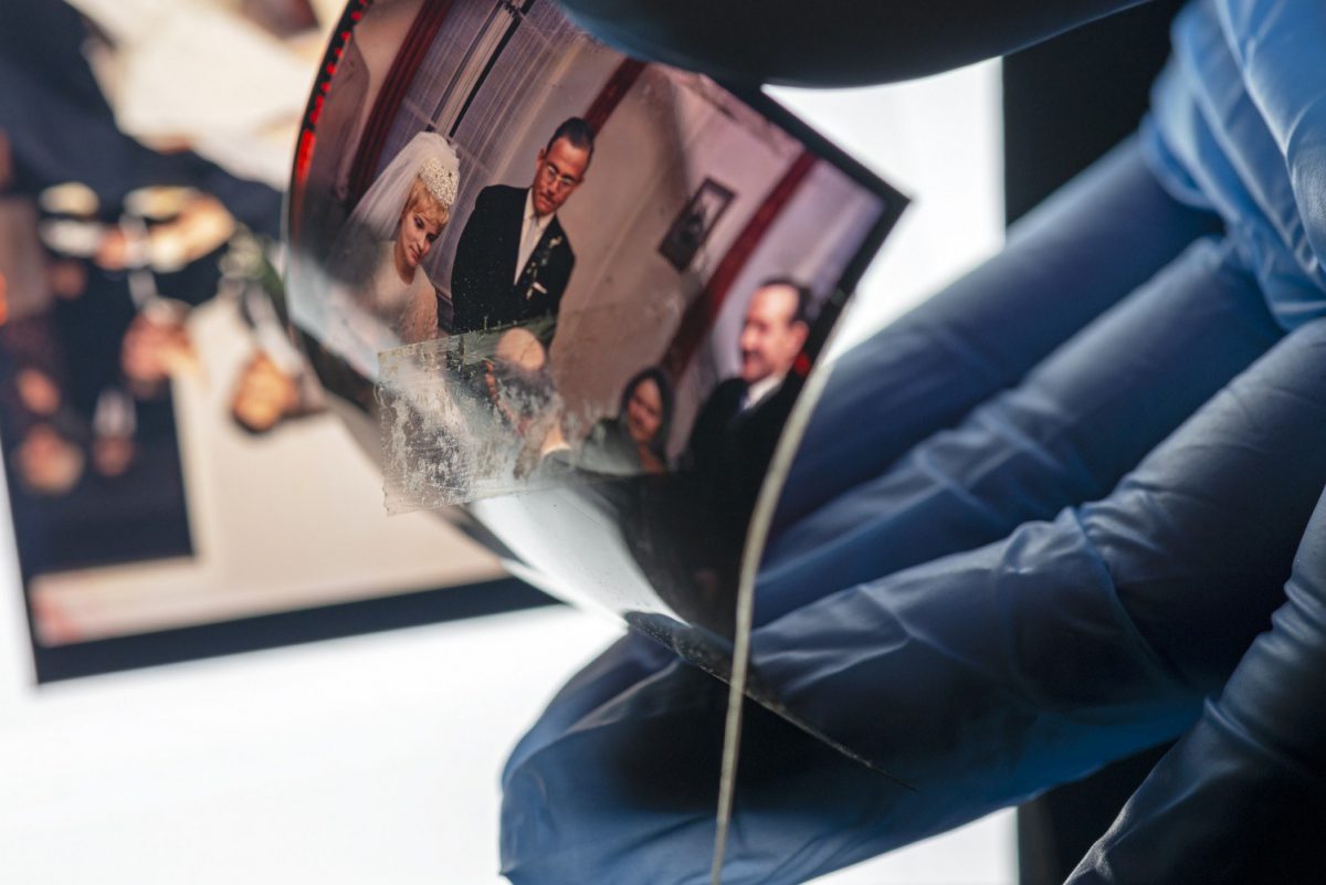 Plastic tapes were not made to last. They cause a significant proportion of the damage to museum collections and storage challenges. Photo: Tiina Oasmaa / Press Photo Archive JOKA