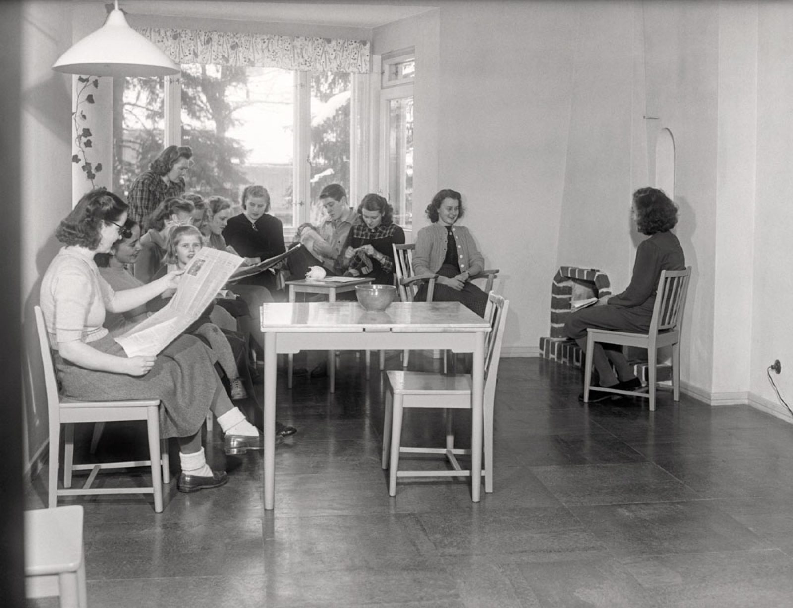 The Lärkkulla Christian College, 1950. Image: Bror Brandt / Västra Nyland / Press Photo Archive JOKA / Finnish Heritage Agency. Objektinumero: JOKAVN4A1A18:3