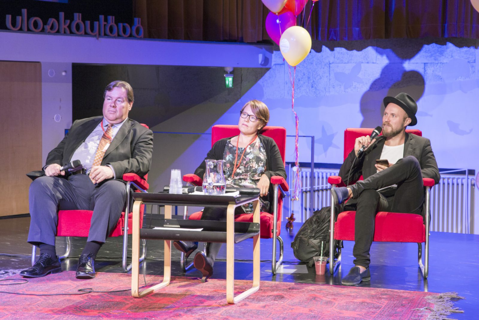 Näytön paikka!. Kuvaaja: Soile tirilä