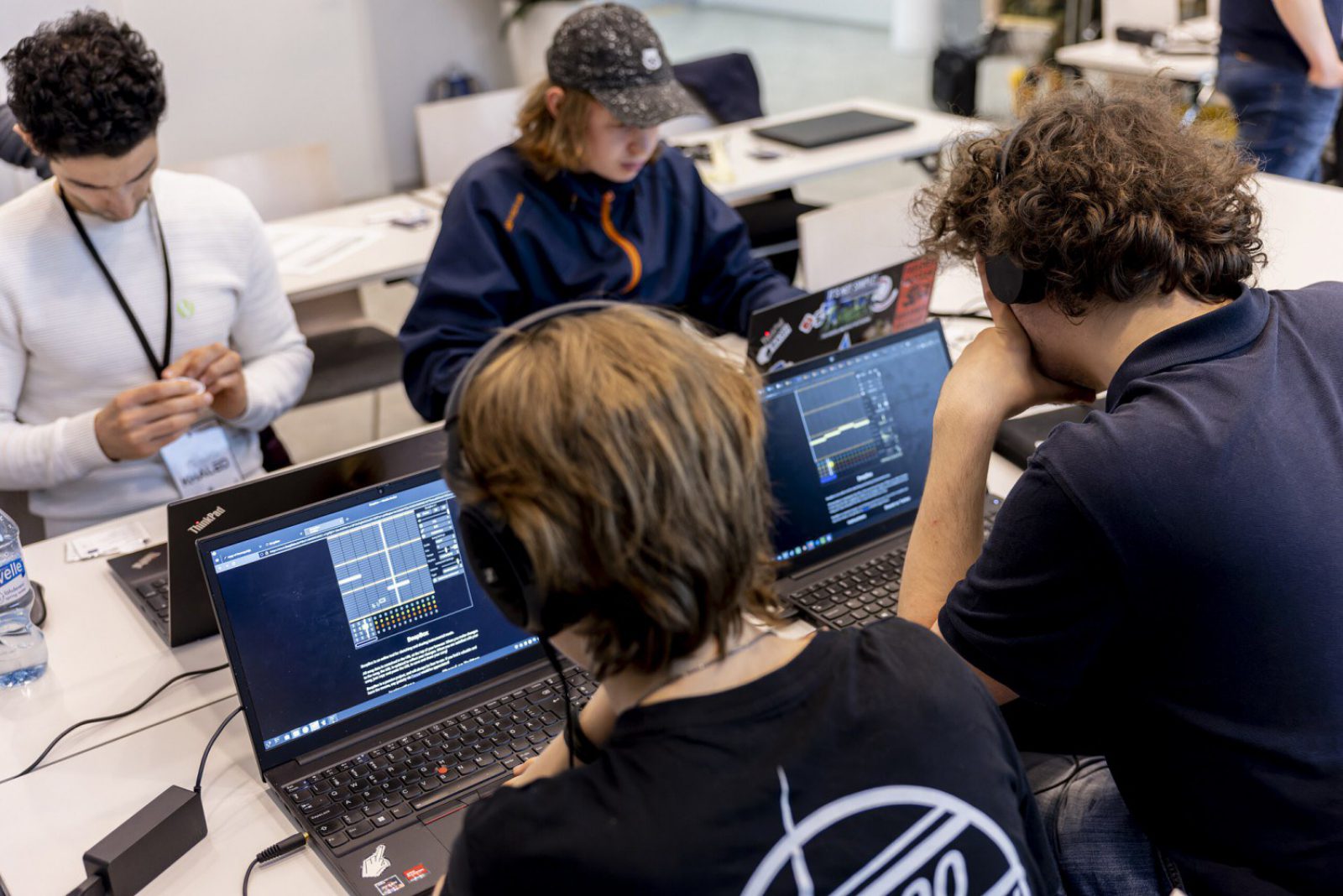 Demoscene workshop at The Finnish Museum of Games pieni Demoscene workshop at The Finnish Museum of Games pieni