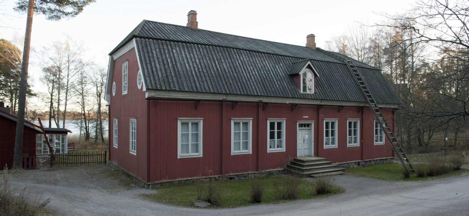 Iisalmen pappila. Kuvaaja: Soile Tirilä, Museovirasto Iisalmen pappila. Kuvaaja: Soile Tirilä, Museovirasto